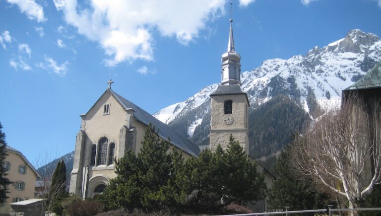 Eglise Saint Michel et Prieuré: church in Chamonix‑Mont‑Blanc